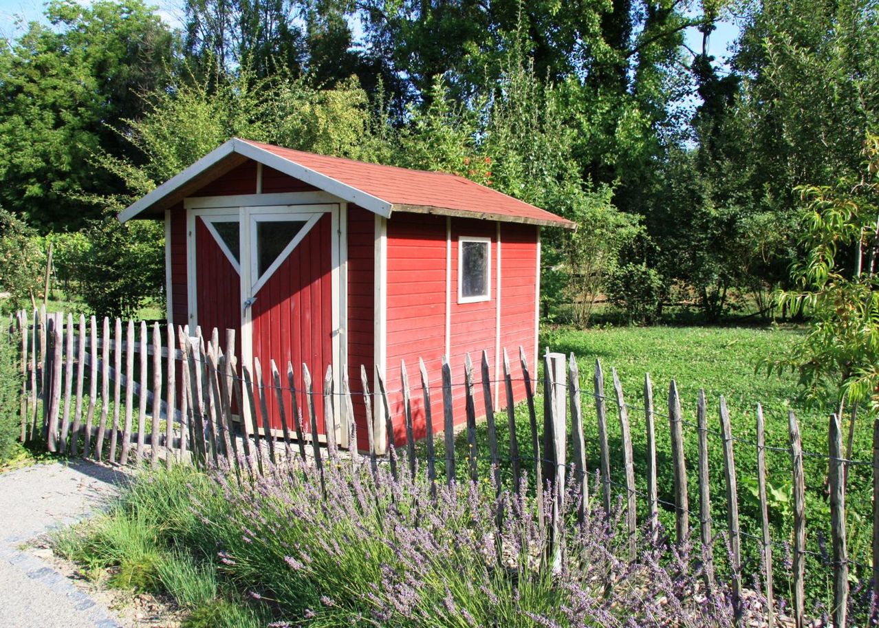 Abri de jardin : vais-je payer plus d'impôts ? Quelle fiscalité s