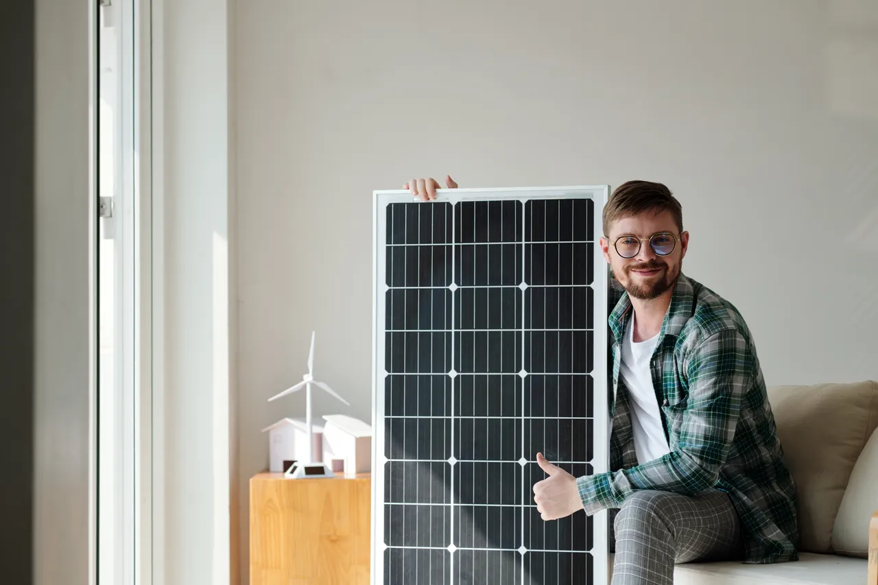 panneaux-solaires-prise-courant