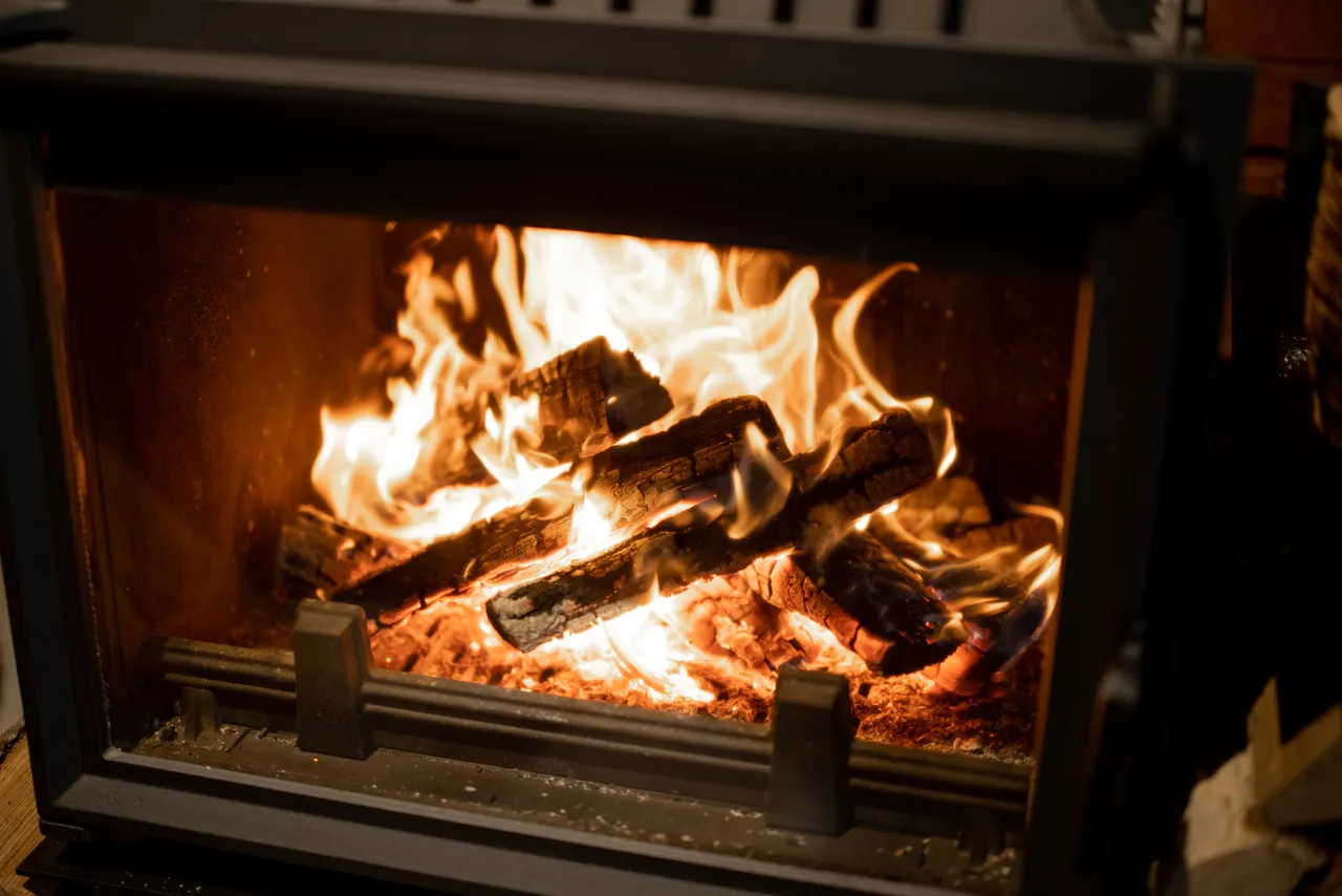 Feu de cheminée quels sont les principaux risques ? Prenez vos — free download