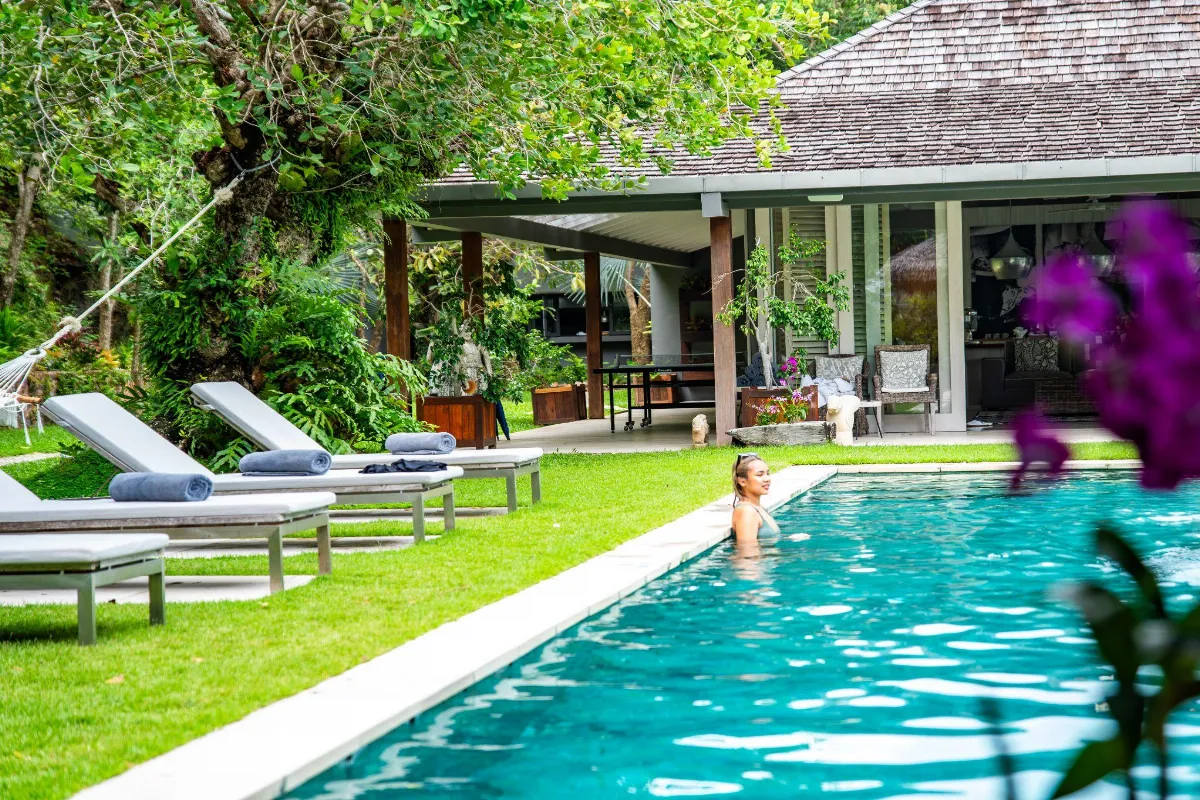 le-poolhouse-une-nouvelle-approche-des-espaces-exterieurs-fonctionnels